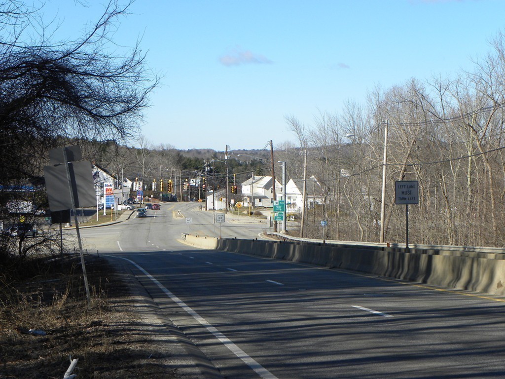 54 Worcester Road Charlton, MA 01507 - Photo 7 of 29