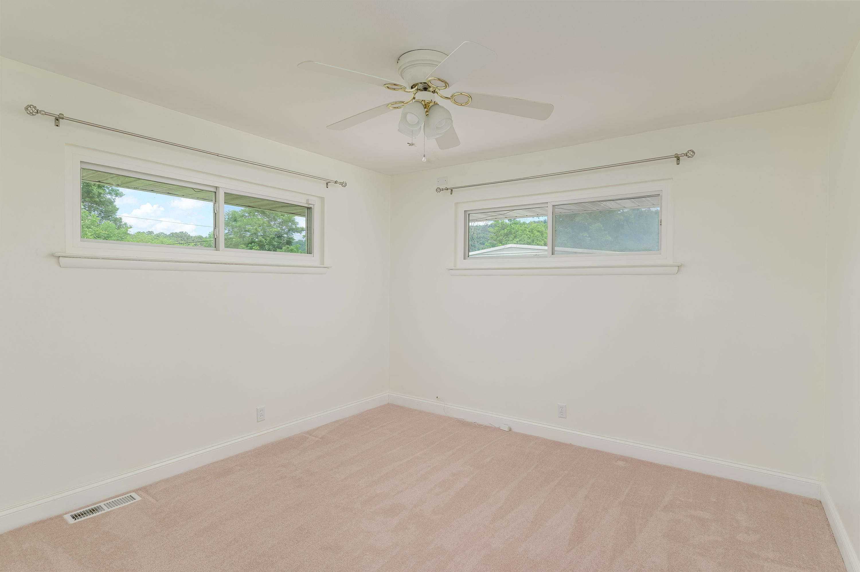 1561 Ooltewah Ringgold Road Ringgold, GA 30736 - Photo 23 of 37 1561_Ooltewah_Ringgold_Rd_0031
