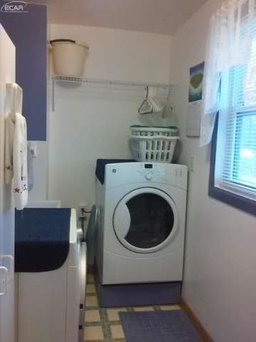 6717 Branch Road Flint, MI 48506 - Photo 6 of 19 21115771-5.JPG