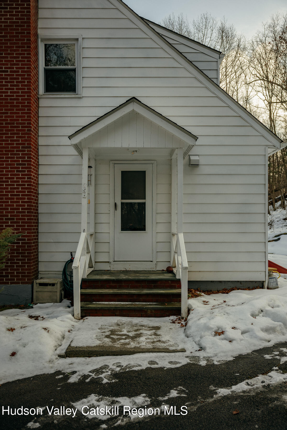 354 Slate Quarry Road Rhinebeck, NY 12572 - Photo 32 of 33 a front view of a house