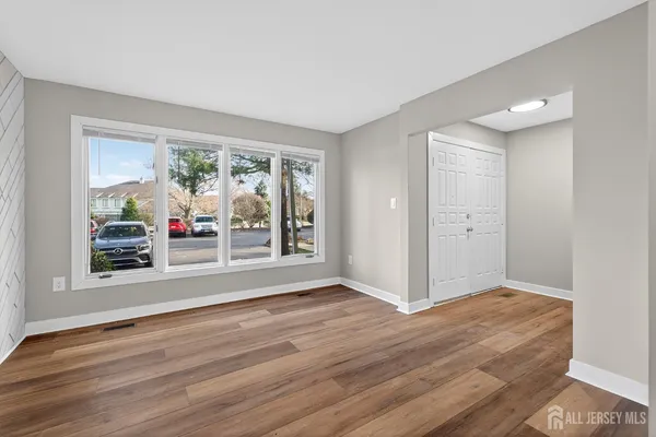 $2,800 | 172 Nathan Drive, North Brunswick, NJ 08902