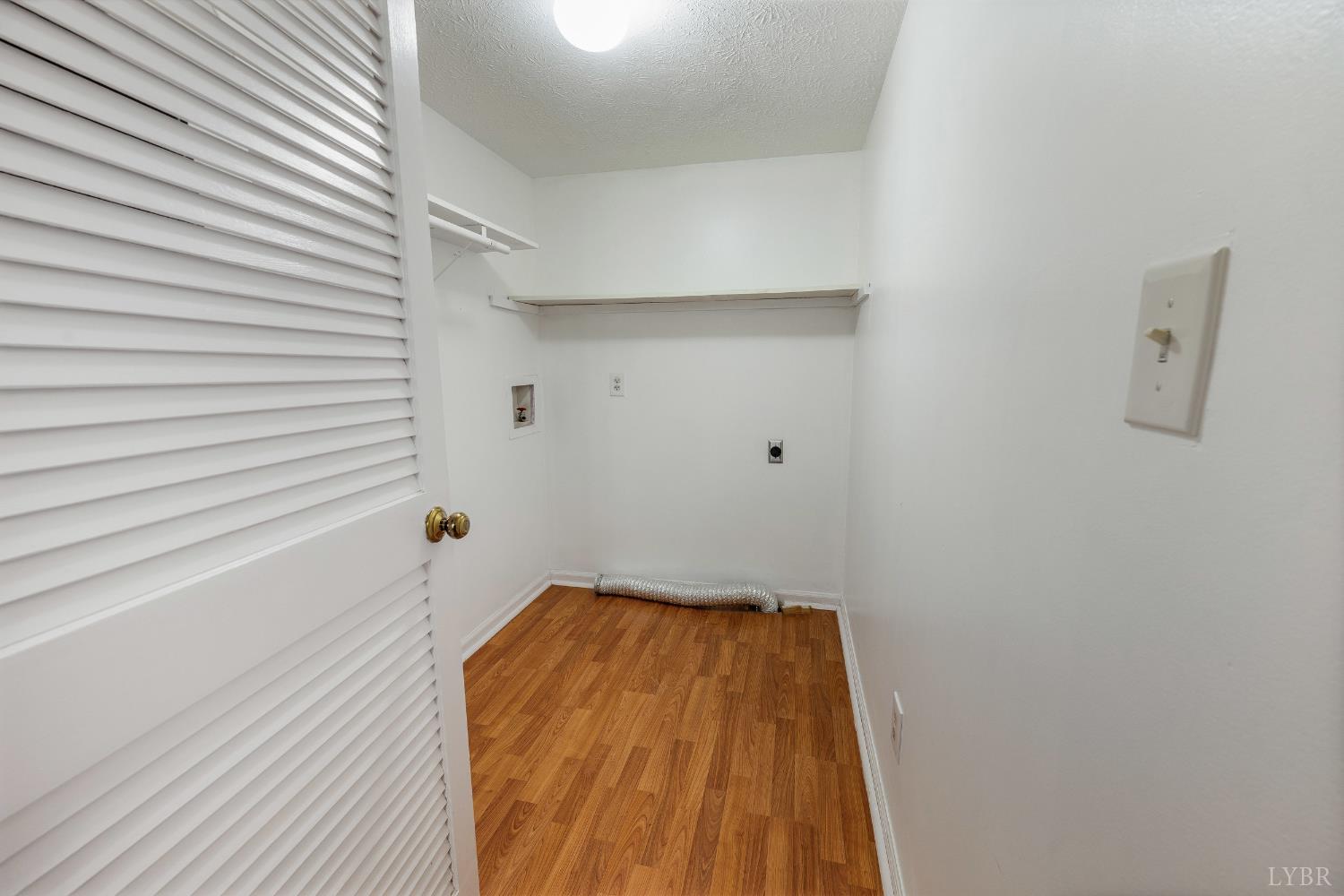 102 Goose Ridge Drive Forest, VA 24551 - Photo 25 of 57 a bathroom with a bathtub and shower