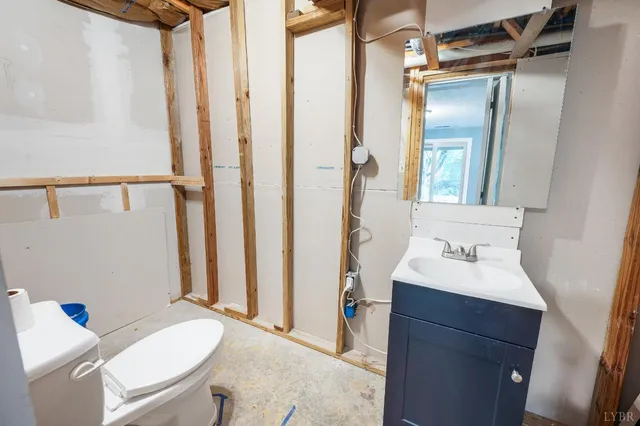 $242,900 | 102 Goose Ridge Drive, Forest, VA 24551