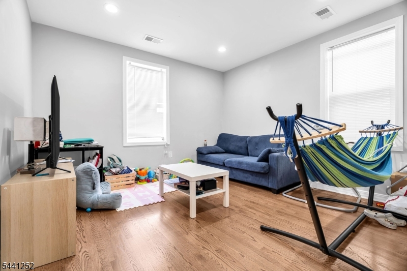 510 Burnham Road Elizabeth, NJ 07202 - Photo 32 of 40