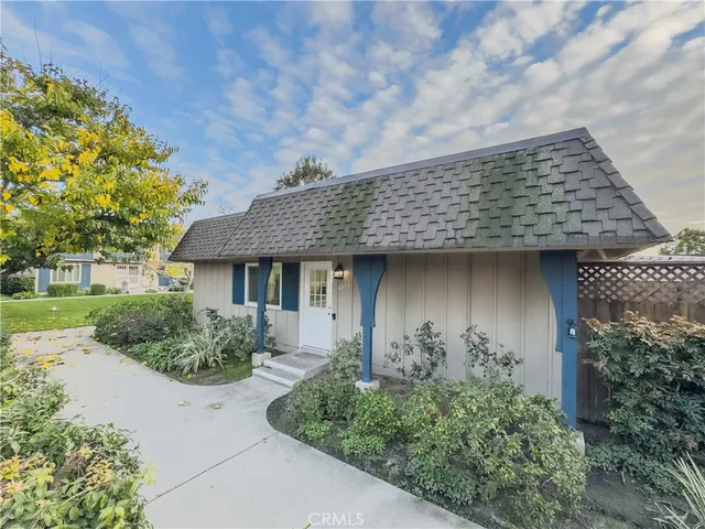 $715,000 | 4233 Larwin Avenue, Cypress, CA 90630