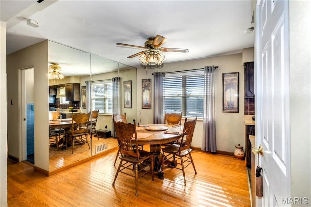 2948 Erb Road St. Louis, MO 63129 - Photo 11 of 43