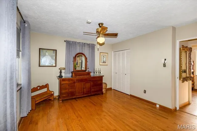 $650,000 | 2948 Erb Road, St. Louis, MO 63129