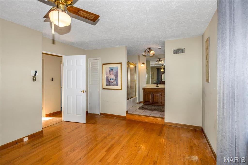 2948 Erb Road St. Louis, MO 63129 - Photo 18 of 43