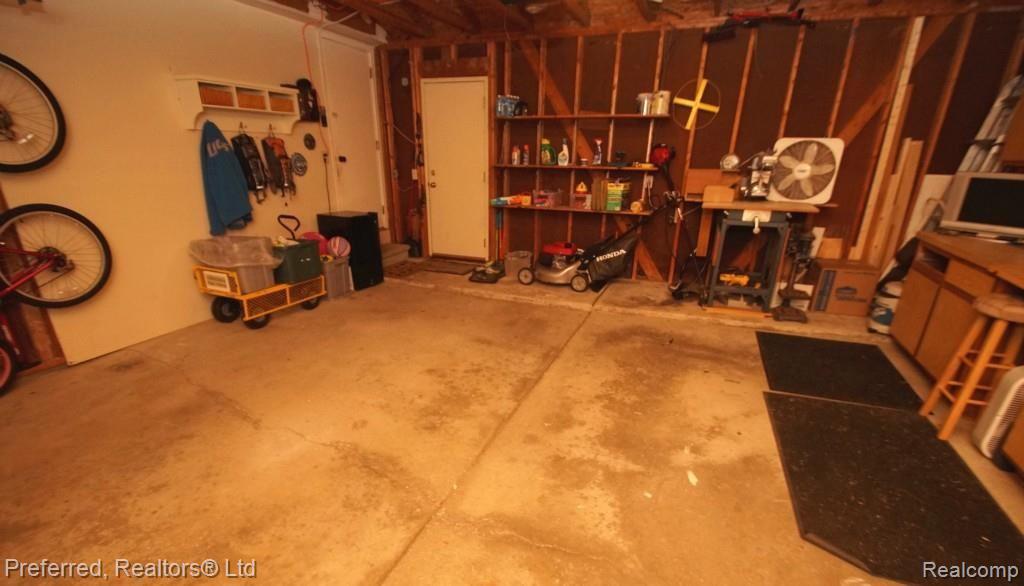 45096 Lemont Road Canton, MI 48187 - Photo 36 of 37 Web 26.jpg