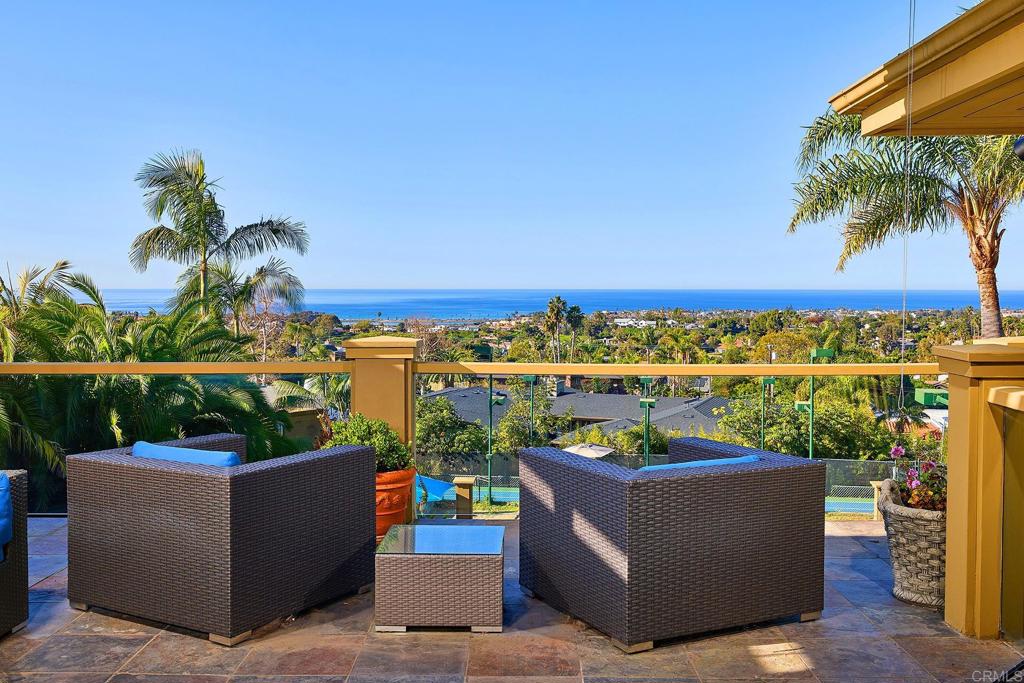 4135 Skyline Road Carlsbad, CA 92008 - Photo 7 of 35