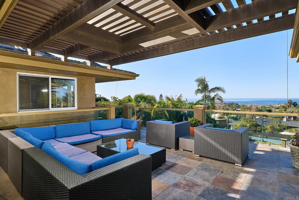 4135 Skyline Road Carlsbad, CA 92008 - Photo 8 of 35