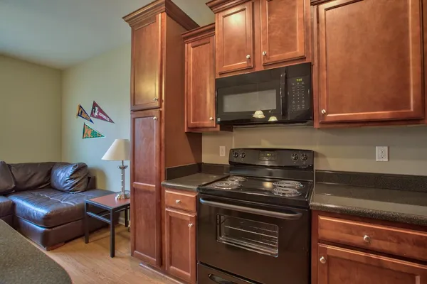 $600,000 | 2002 Ann Arbor Avenue, Unit 4S, Tallahassee, FL 32304