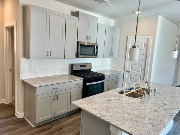 $1,850 | 15431 Dapple Blf Lane, Conroe, TX 77302