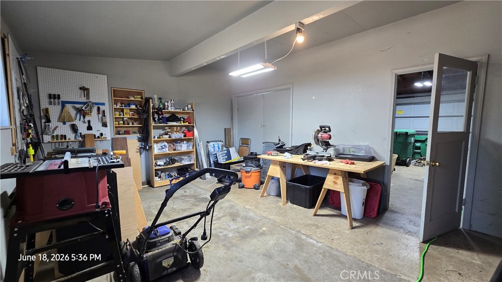 39 Franciscan Way Chico, CA 95973 - Photo 29 of 37 workshop or flex space!