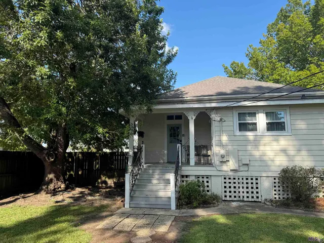 $275,000 | 23930 Railroad Avenue, Plaquemine, LA 70764