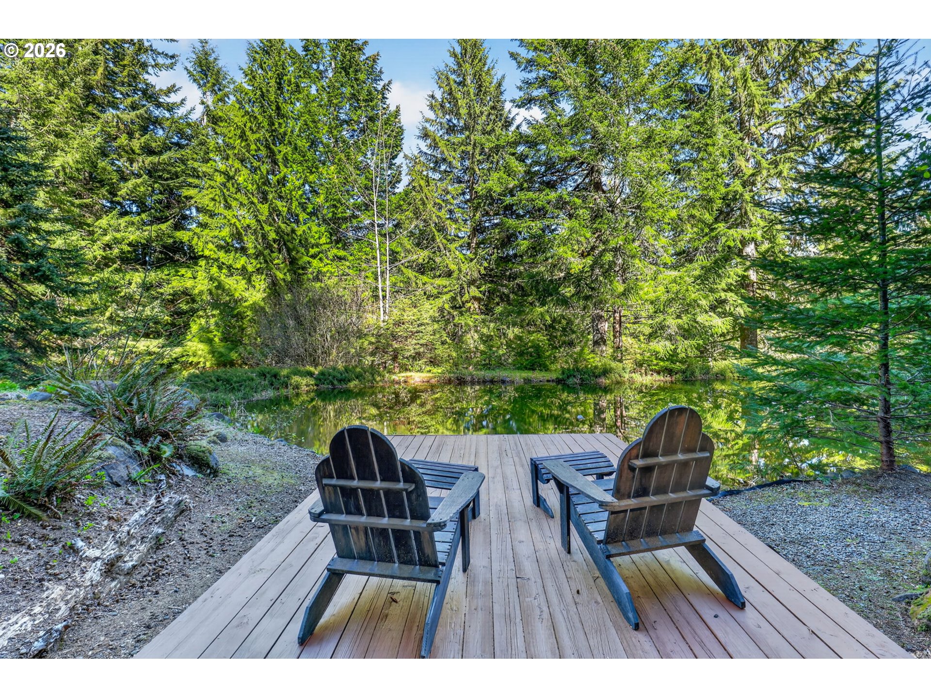18685 East Aschoff Road Rhododendron, OR 97049 - Photo 38 of 48 a view of a chairs in a patio