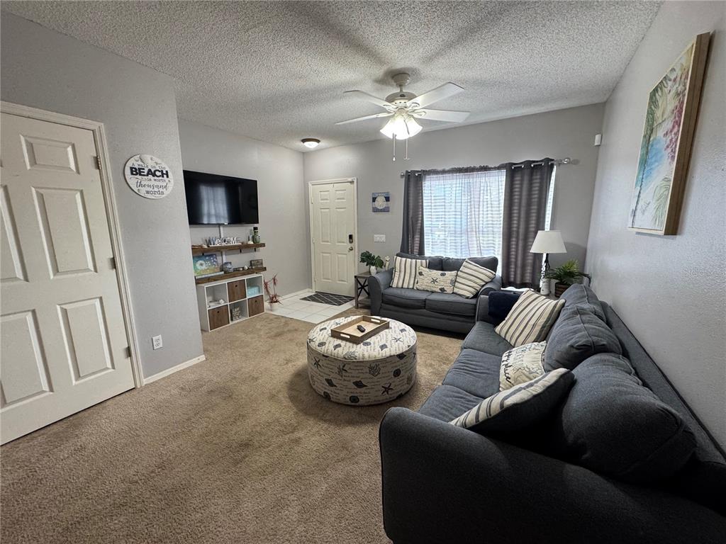 4540 Runabout Way Bradenton, FL 34203 - Photo 3 of 20