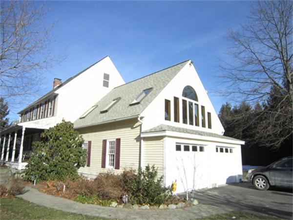 24 Coleman Road Groveland, MA 01834 - Photo 5 of 27