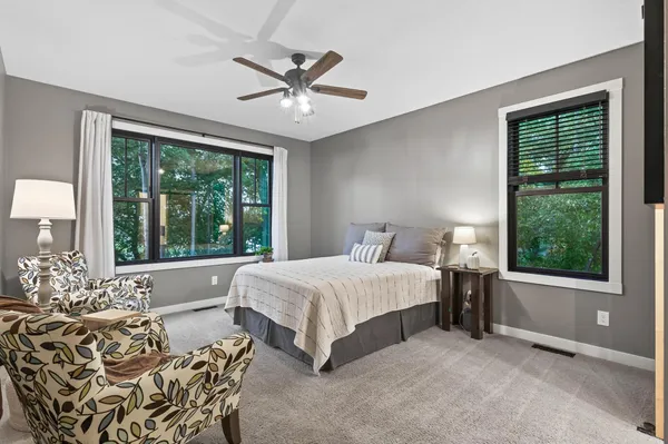 $949,900 | 33644 Xenon Drive Northwest, Princeton, MN 55371