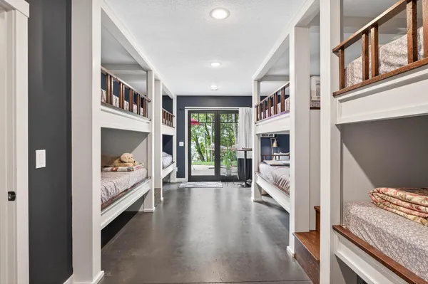 $949,900 | 33644 Xenon Drive Northwest, Princeton, MN 55371