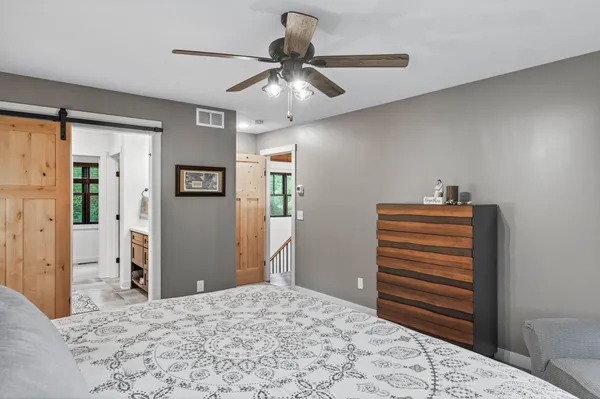 $949,900 | 33644 Xenon Drive Northwest, Princeton, MN 55371