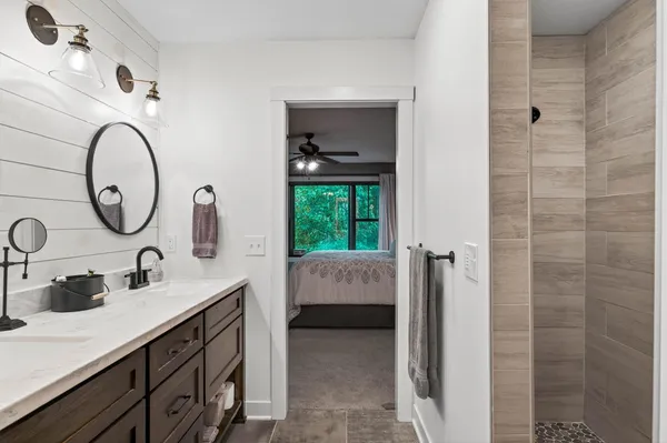 $949,900 | 33644 Xenon Drive Northwest, Princeton, MN 55371