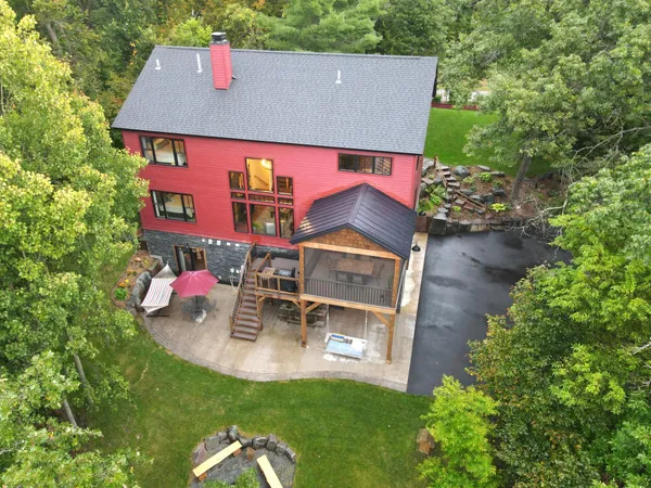 $949,900 | 33644 Xenon Drive Northwest, Princeton, MN 55371