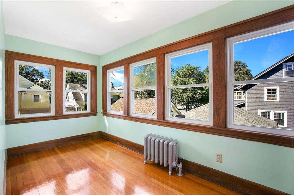 50 Morningside Park Springfield, MA 01108 - Photo 20 of 42