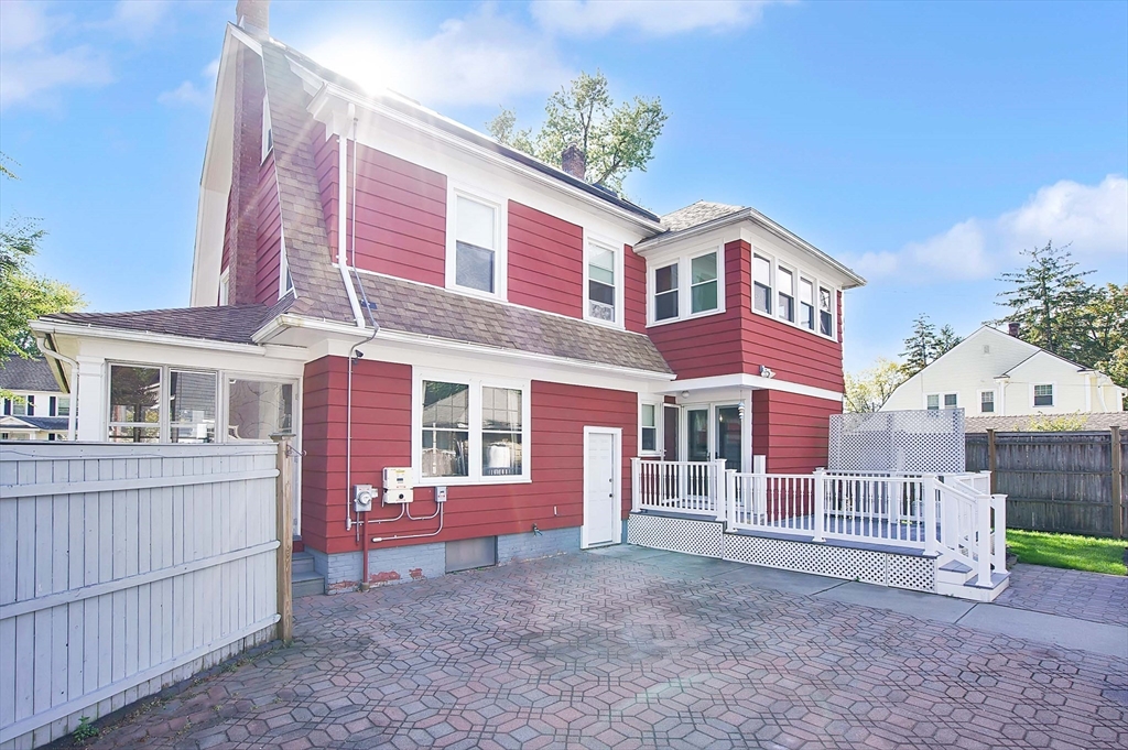 50 Morningside Park Springfield, MA 01108 - Photo 33 of 42