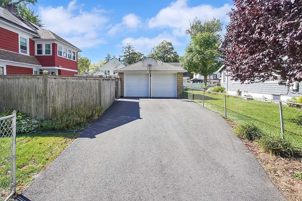 50 Morningside Park Springfield, MA 01108 - Photo 41 of 42