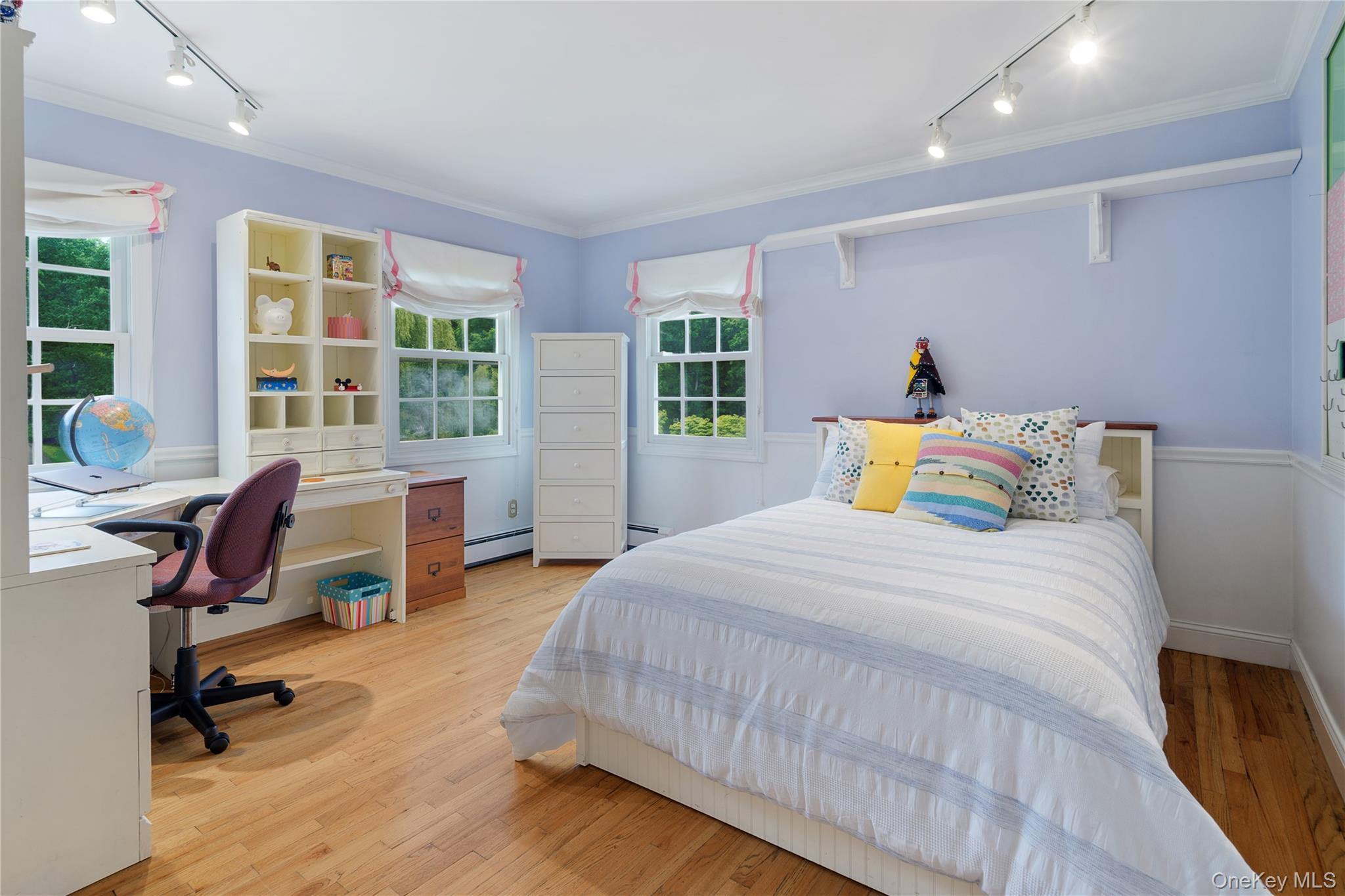 16 Fox Den Road Mount Kisco, NY 10549 - Photo 36 of 44 Bedroom 3, aok floors, track lighting, display shelf, double closet