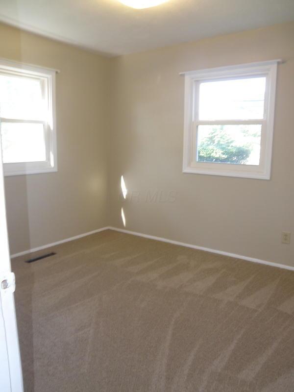 4572 Rodney Road Columbus, OH 43227 - Photo 5 of 18 Gallery Image 5