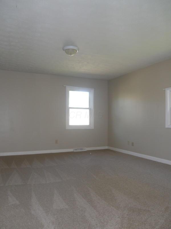 4572 Rodney Road Columbus, OH 43227 - Photo 8 of 18 Gallery Image 8