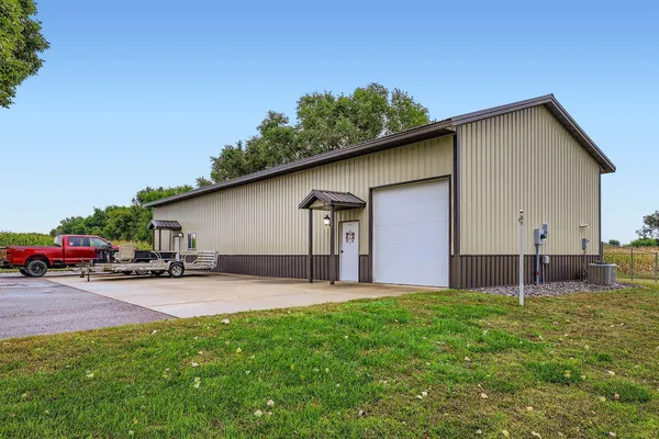 $595,000 | 198 35th Street Northeast, Buffalo, MN 55313