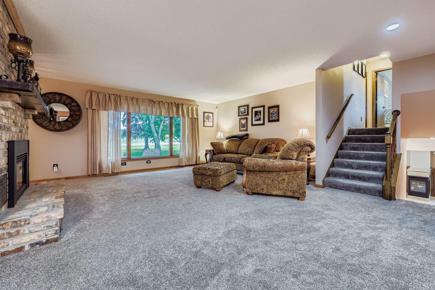 198 35th Street Northeast Buffalo, MN 55313 - Photo 10 of 31