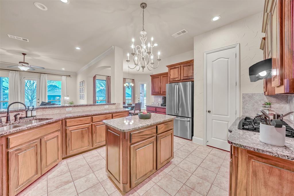 5048 Exposition Way Fort Worth, TX 76244 - Photo 5 of 40