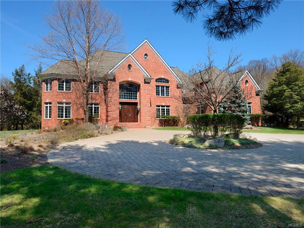 637 South Mountain Road New City, NY 10956 - Photo 1 of 1