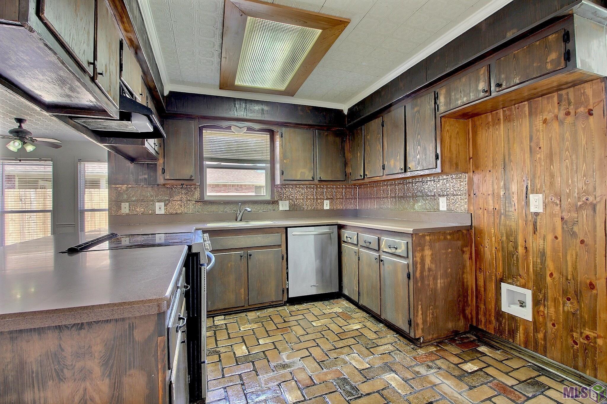 18527 Perkins Oak Road Prairieville, LA 70769 - Photo 12 of 25 Gallery Image 12