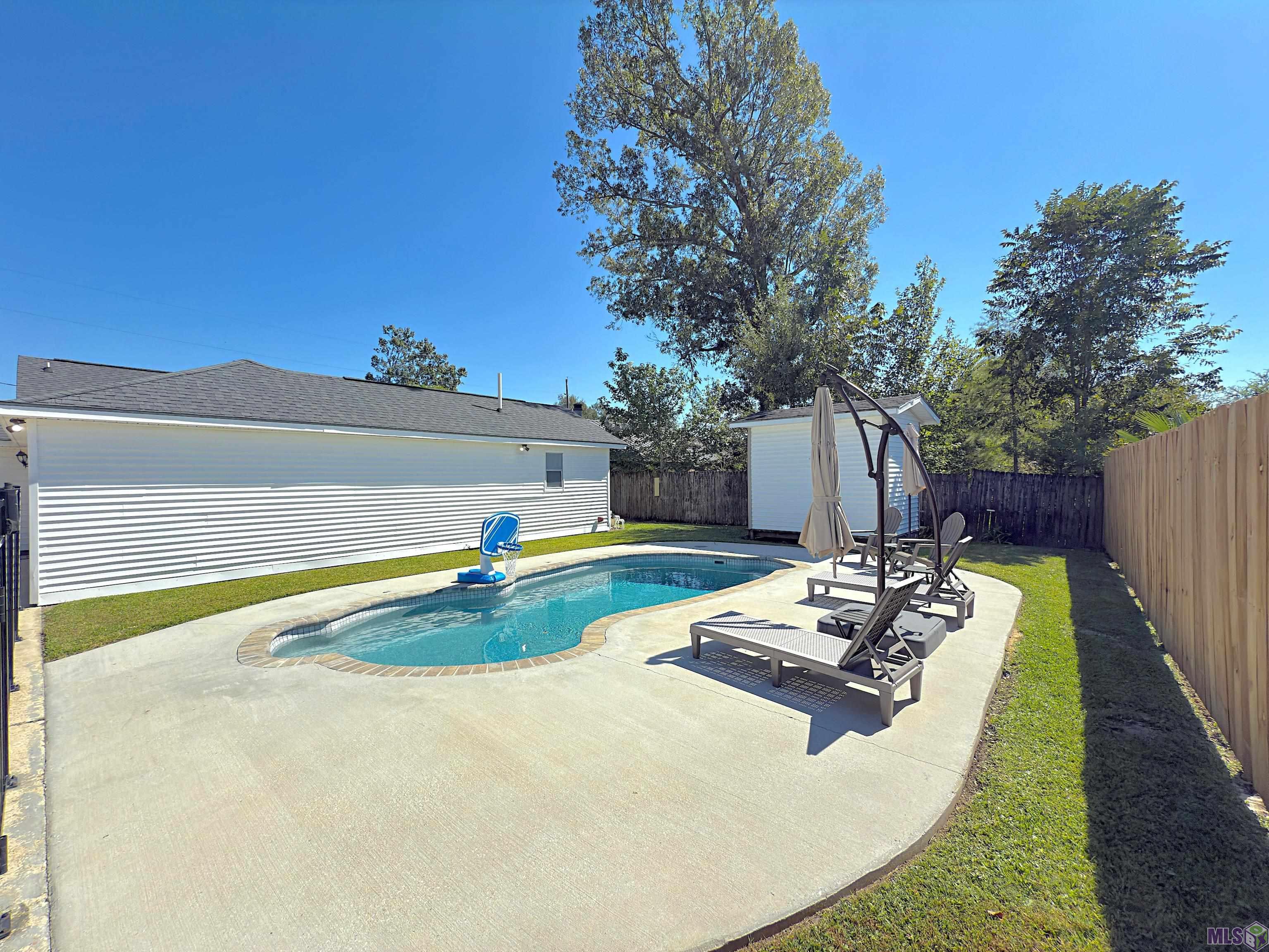 18527 Perkins Oak Road Prairieville, LA 70769 - Photo 6 of 25 Gallery Image 6