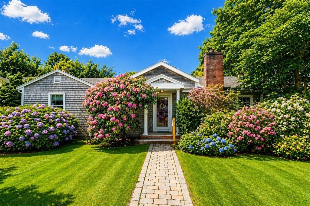 400 Davisville Road Falmouth, MA 02536 - Photo 3 of 37