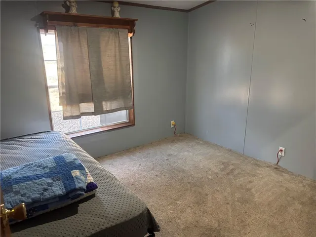 $150,000 | 210 South Walnut Street, Houstonia, MO 65333