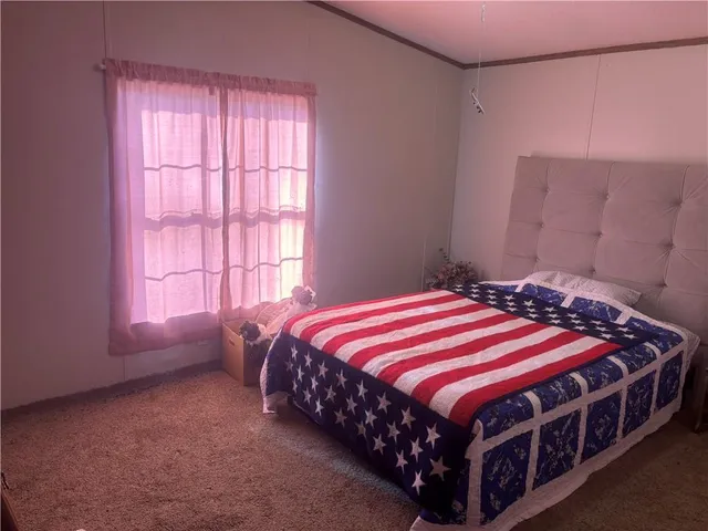 $150,000 | 210 South Walnut Street, Houstonia, MO 65333