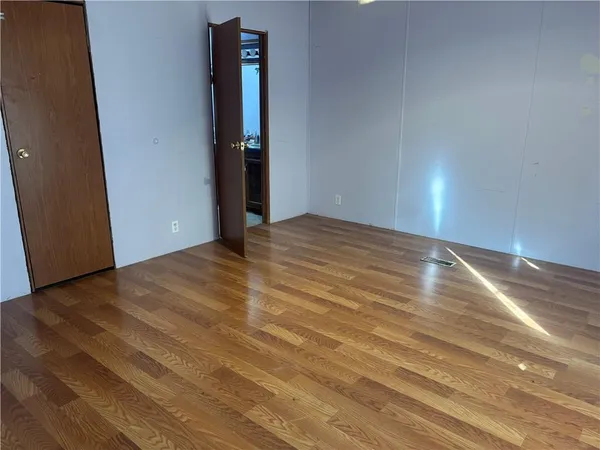 $140,000 | 210 South Walnut Street, Houstonia, MO 65333