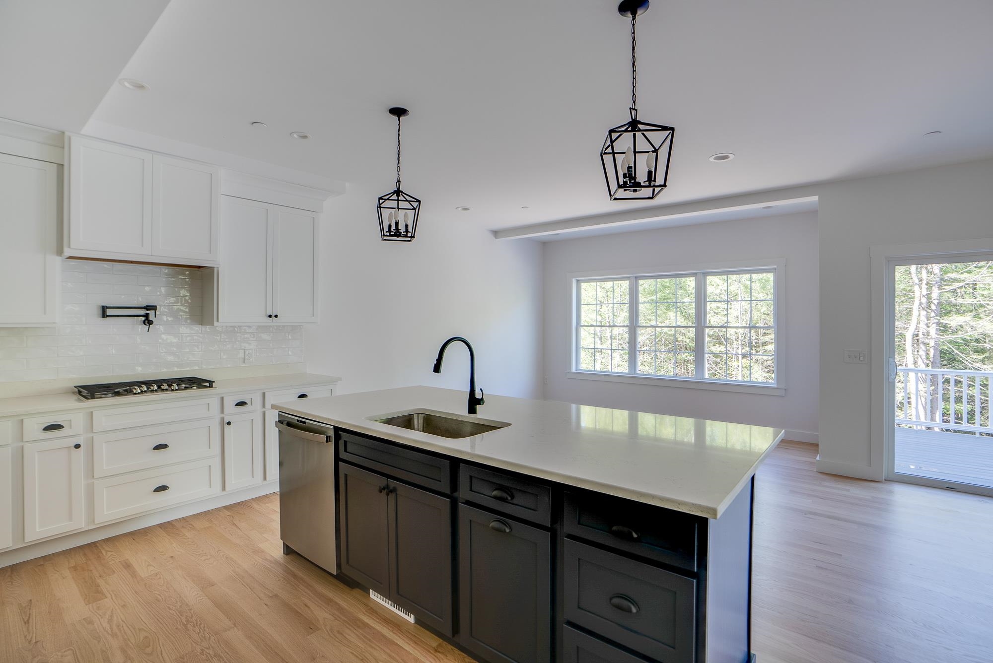 65 Lorden Road, Unit 48 New Boston, NH 03070 - Photo 12 of 40
