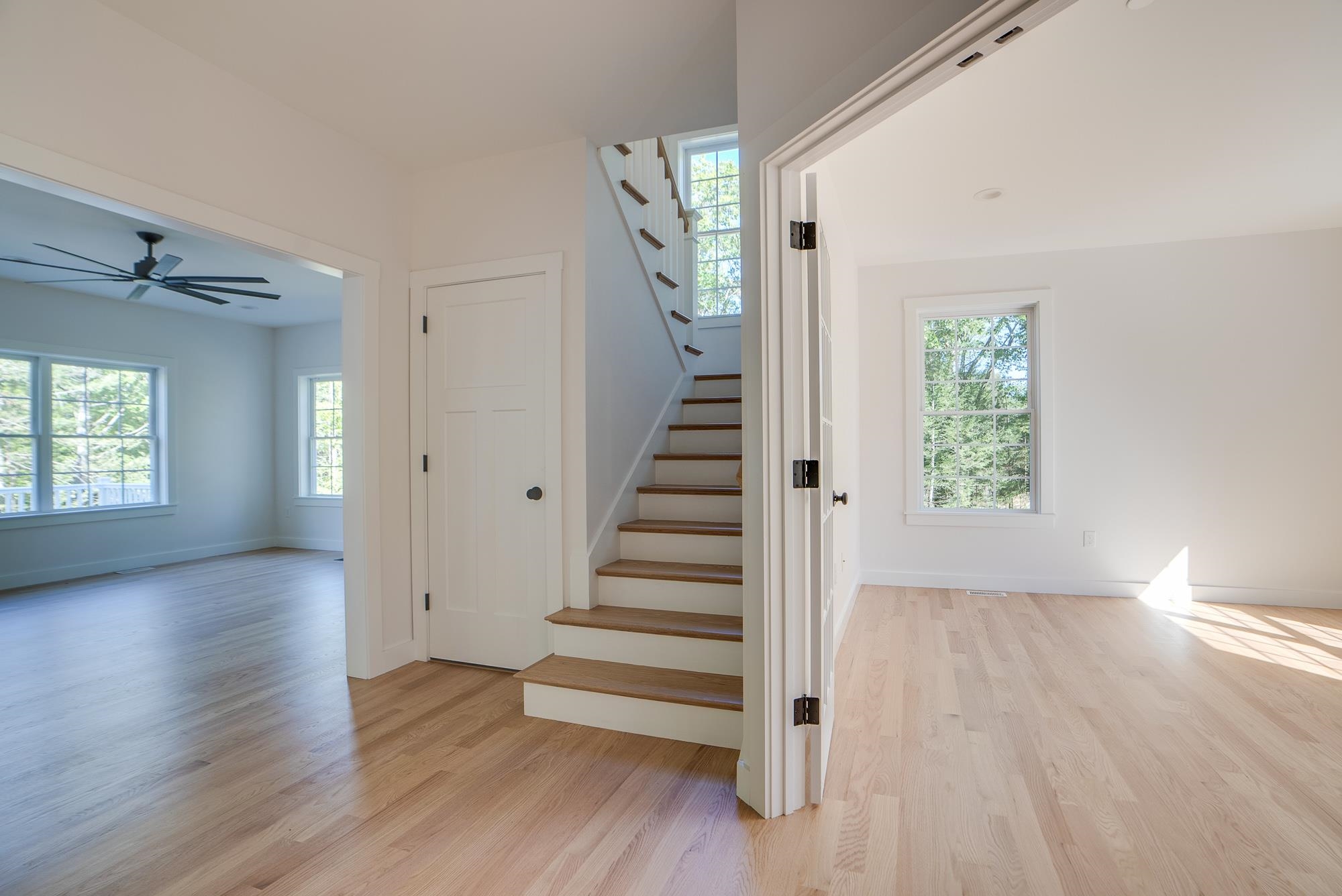 65 Lorden Road, Unit 48 New Boston, NH 03070 - Photo 17 of 40
