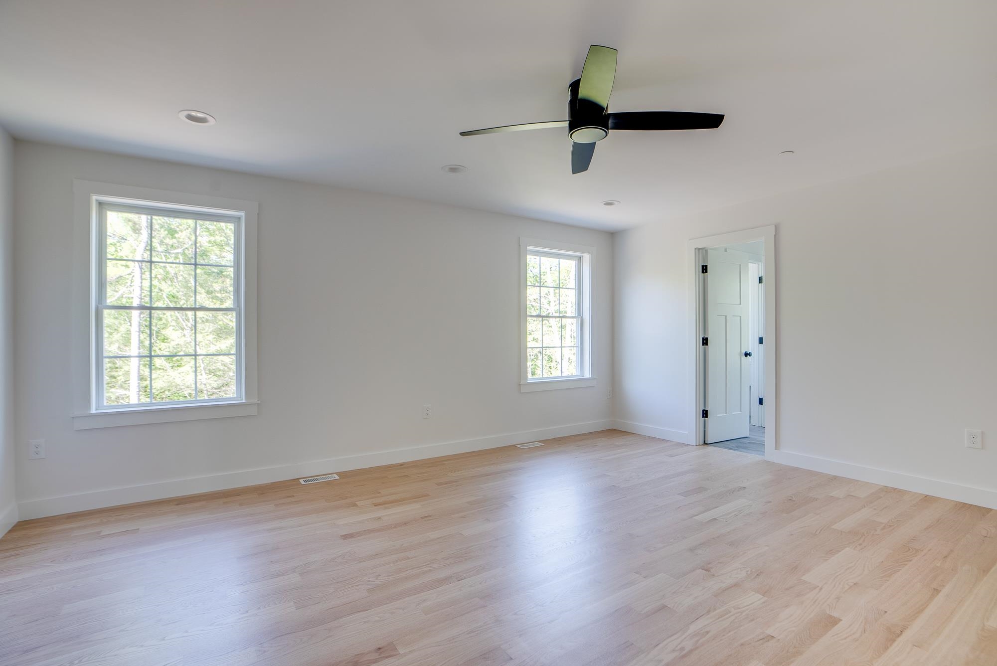 65 Lorden Road, Unit 48 New Boston, NH 03070 - Photo 19 of 40