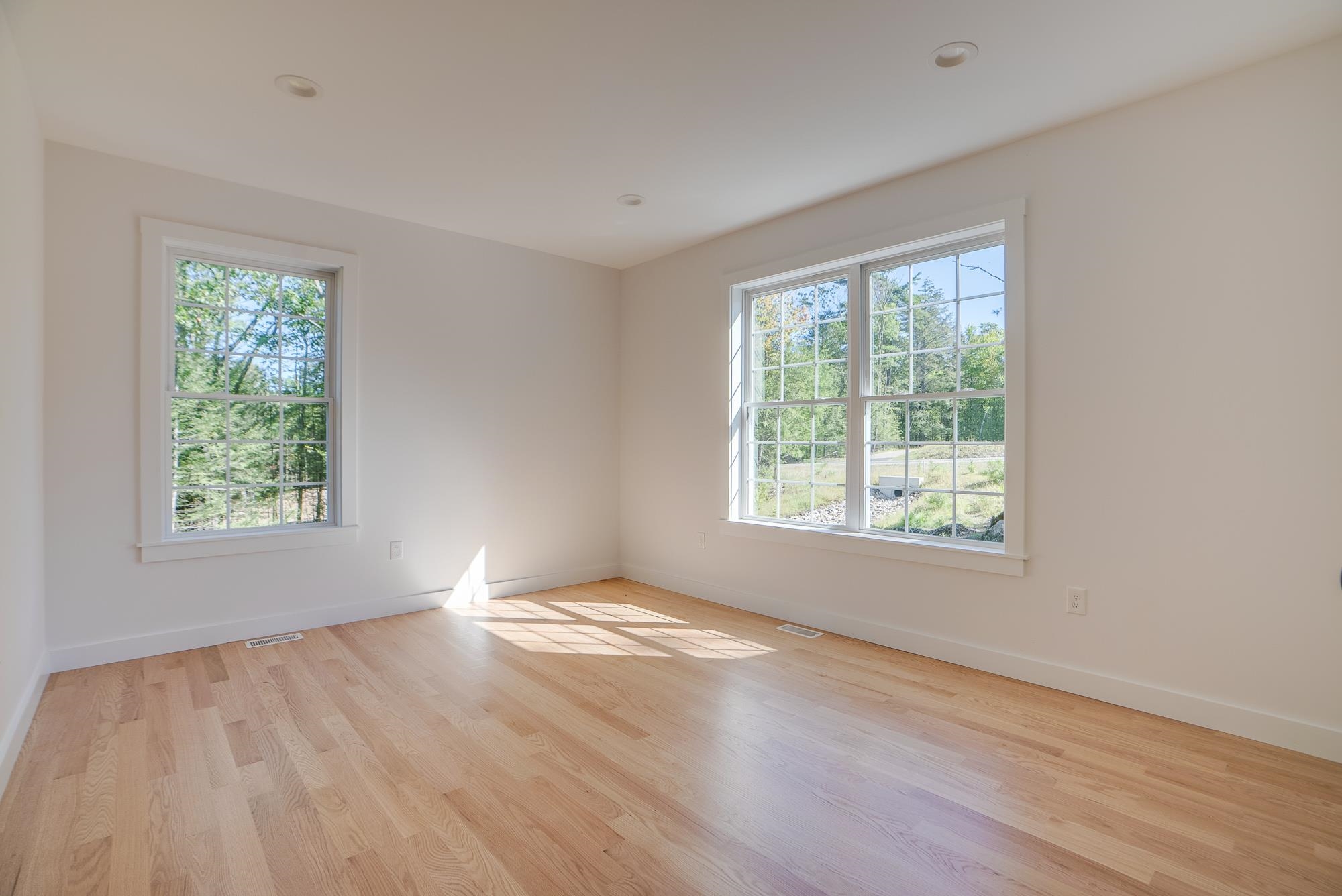 65 Lorden Road, Unit 48 New Boston, NH 03070 - Photo 5 of 40