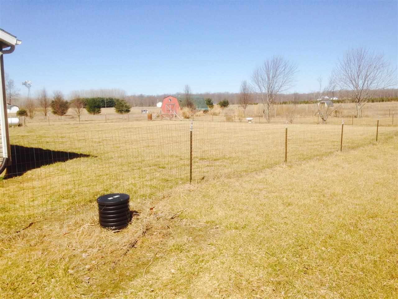 390 19th Road Bourbon, IN 46504 - Photo 10 of 18 Gallery Image 10