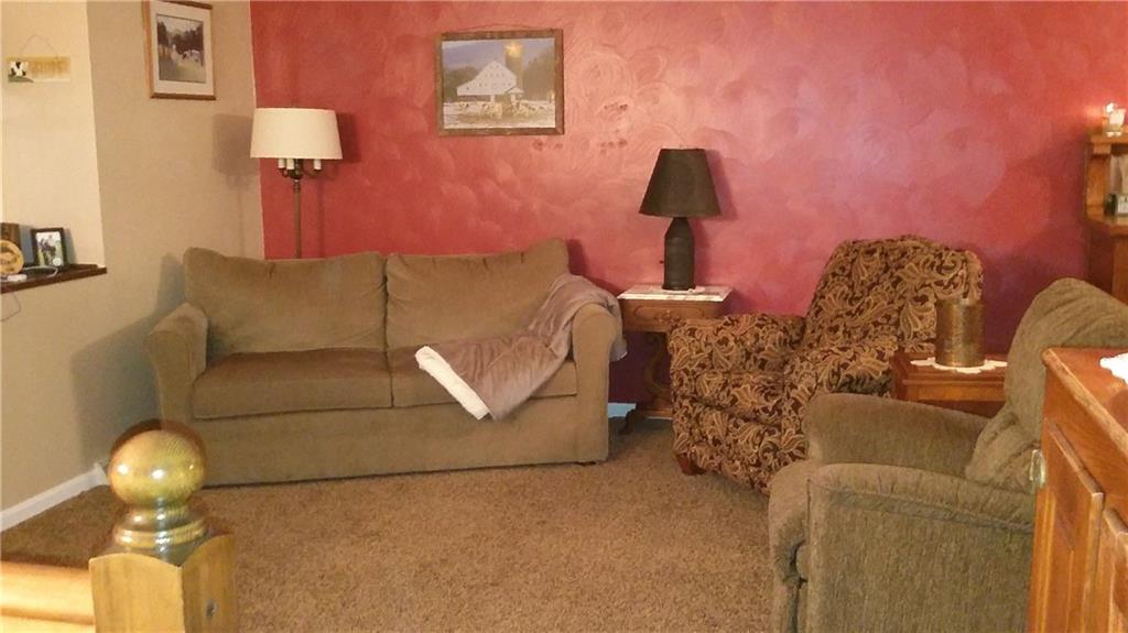 64 Taylorstown Ridge Road Claysville, PA 15323 - Photo 5 of 13 Cozy living room