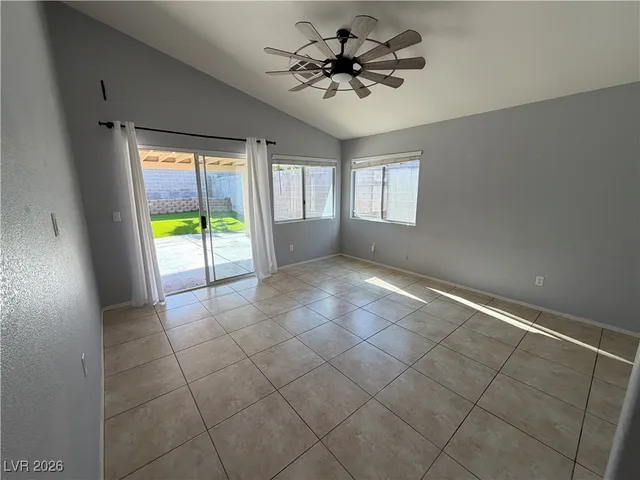 $2,100 | 9333 Jumpin Juniper, Las Vegas, NV 89129